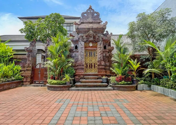 Oyo 90212 Damar Gendjreng Hotel