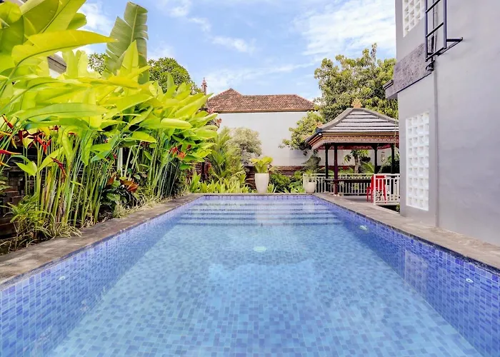 Oyo 90212 Damar Gendjreng Hotel
