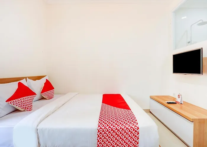 Hotel Oyo 90212 Damar Gendjreng