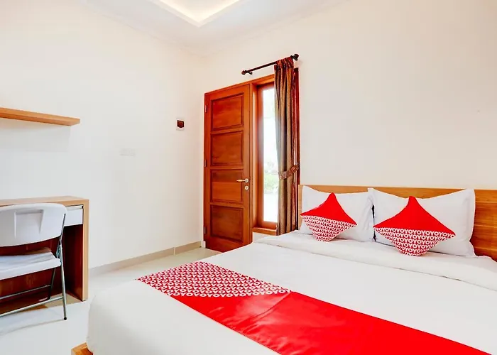Hotel Oyo 90212 Damar Gendjreng 2*