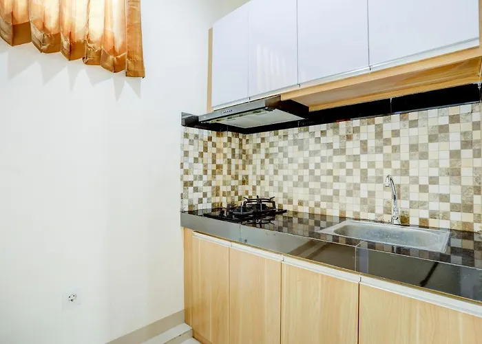 Hotel Oyo 90212 Damar Gendjreng